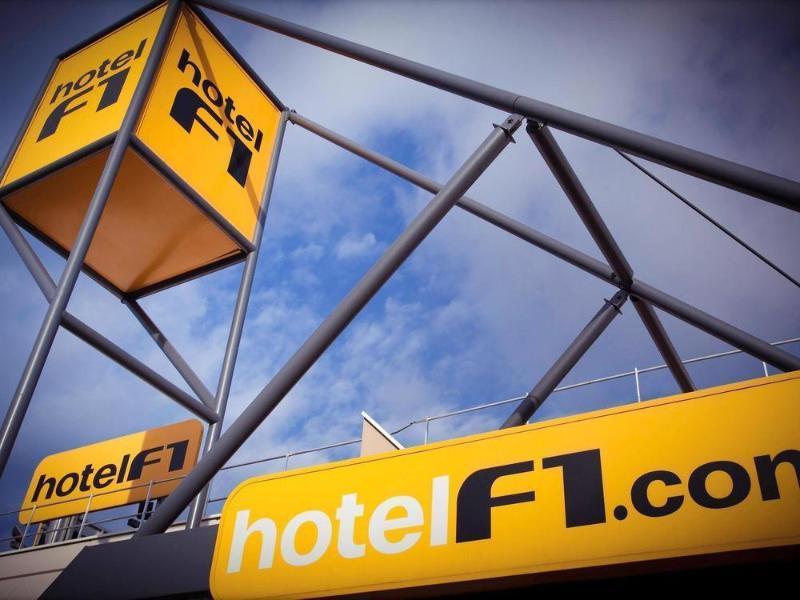 Hotelf1 Laval Change  ภายนอก รูปภาพ